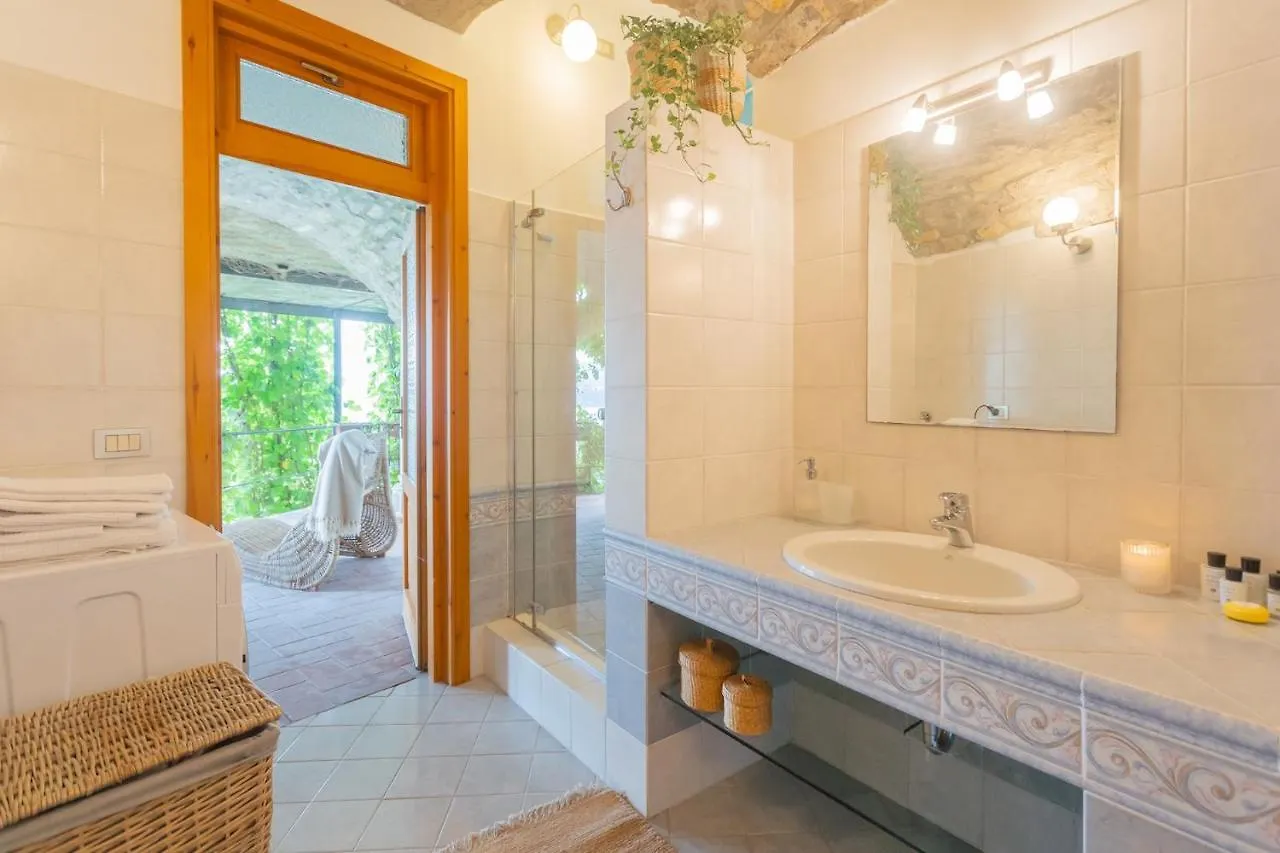 Simons Apartment With Amazing View By Rent All Como Blevio